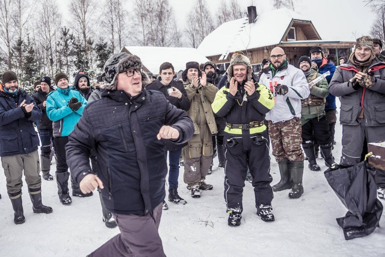 Vigio Brasta Camping Elektrenai Exteriör bild