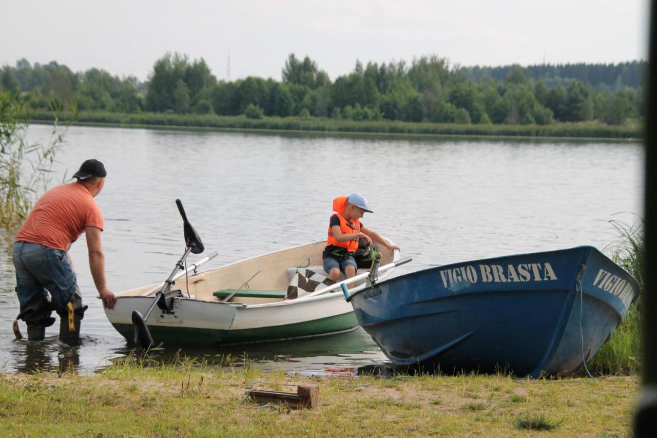 Vigio Brasta Camping Elektrenai Exteriör bild